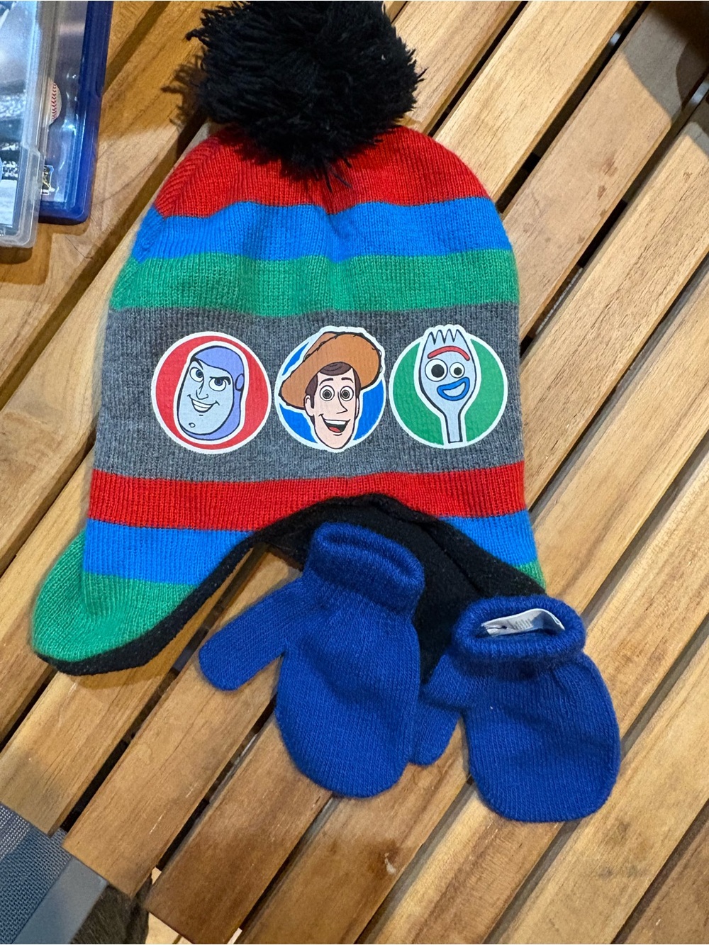 Toy Story 4 Toddler Winter Hat and Gloves 3 Piece Set Size 2t-4t